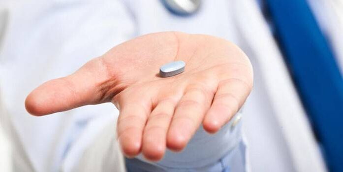 Антибиотиците се предписват от лекар като основа за лечение на остър простатит при мъжете